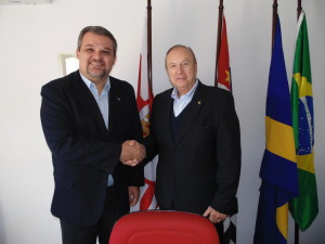 O Presidente Estadual do Amazonas Cícero Alencar, cumprimentam o Deputado Federal Constituinte Eymael, durante suas visitas a Sede do PSDC em São Paulo. (Foto: Coordenadoria de Comunicação)