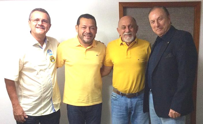 Em Belém do Pará esteve com o governador Simão Jatene, o vereador do PSDC, Mauro Freitas, o Presidente Estadual Abrãao Benessuly e demais correligionários. 